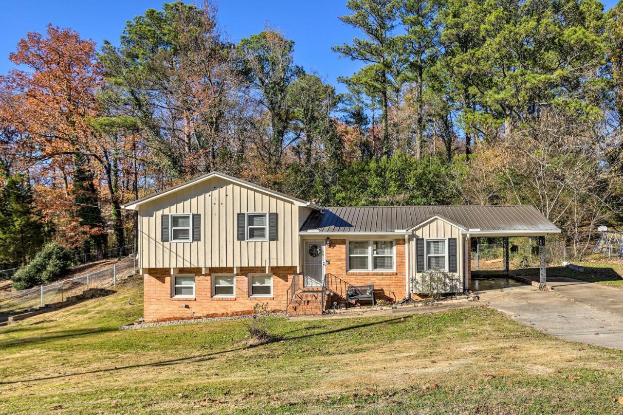 Modern Birmingham Escape With Yard And Fire Pit! Βίλα Εξωτερικό φωτογραφία